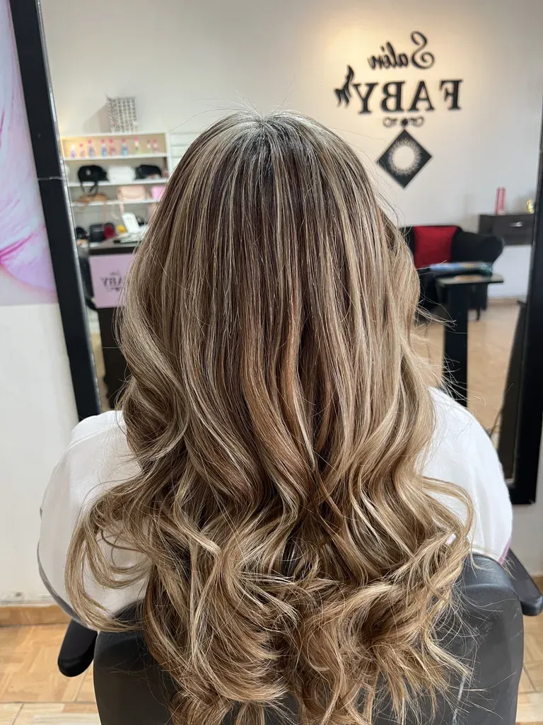 Styling de ondas realizado en Salón Faby