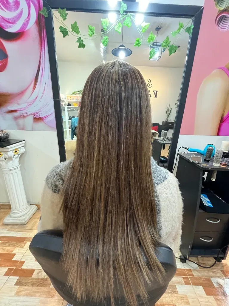 Mechas de contraste en pelo lacio largo